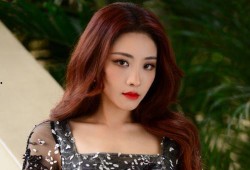 爆料娱乐圈喻言是谁啊,喻言身份揭秘，她是谁？